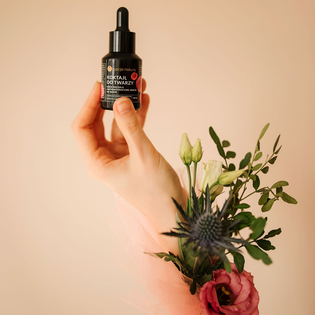 Opcja Natura serum na dzień Róża & Paczula - obrazek 2